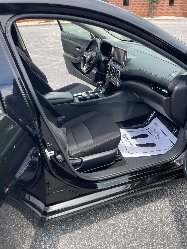 2022 Nissan Sentra SV - Photo 7